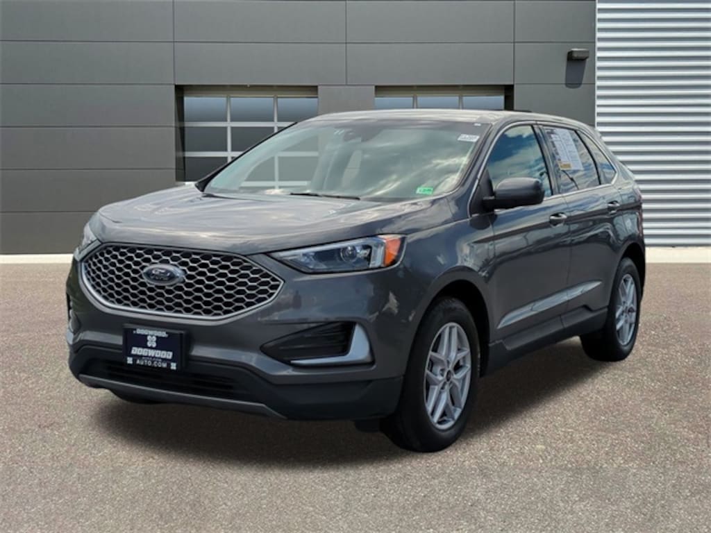 Used 2024 Ford Edge  SUV
