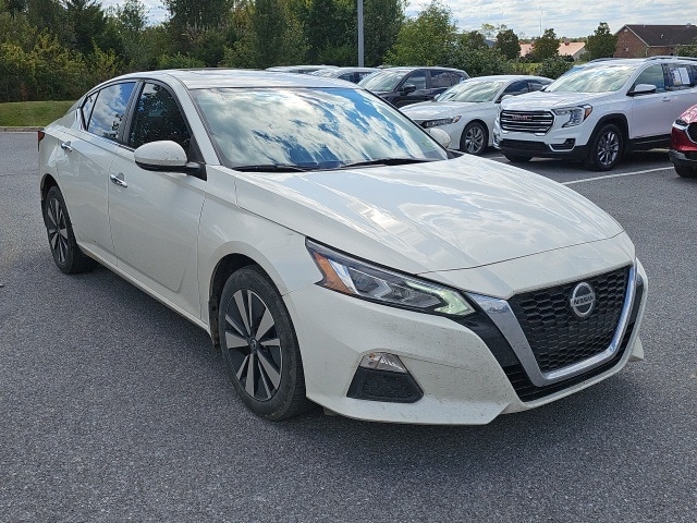 2021 Nissan Altima SV