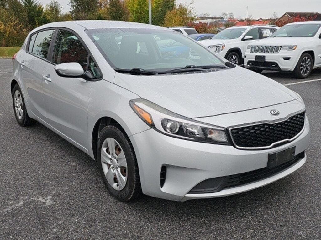 Used 2017 Kia Forte5 LX Hatchback