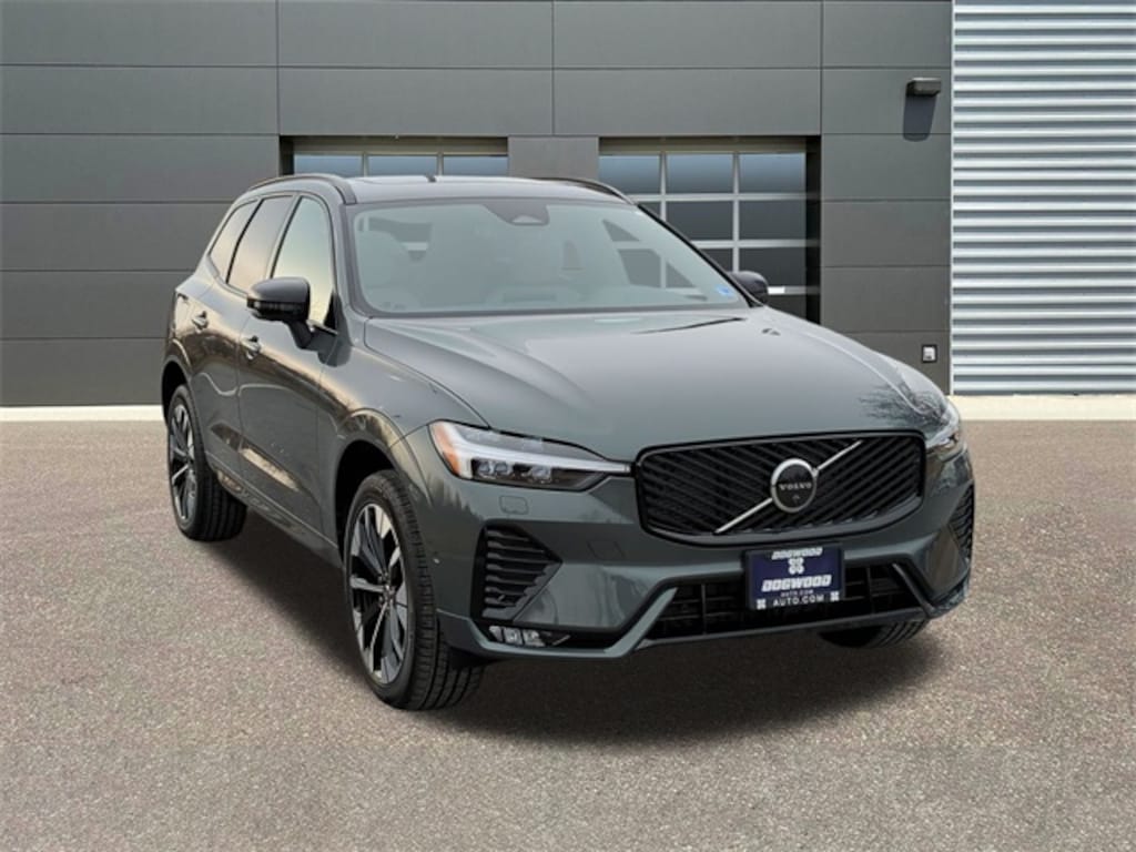 New 2026 Volvo XC60 B5 Plus SUV