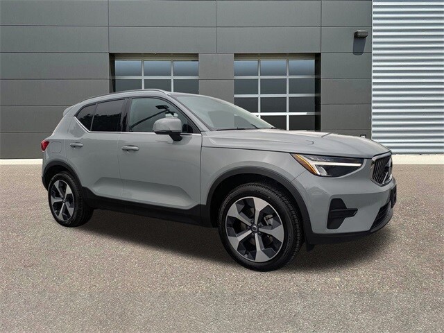 Featured New 2025 Volvo XC40 B5 Core Bright Theme for Sale in Winchester, VA Featured New 2025 Volvo XC40 B5 Core Bright Theme for Sale in Winchester, VA