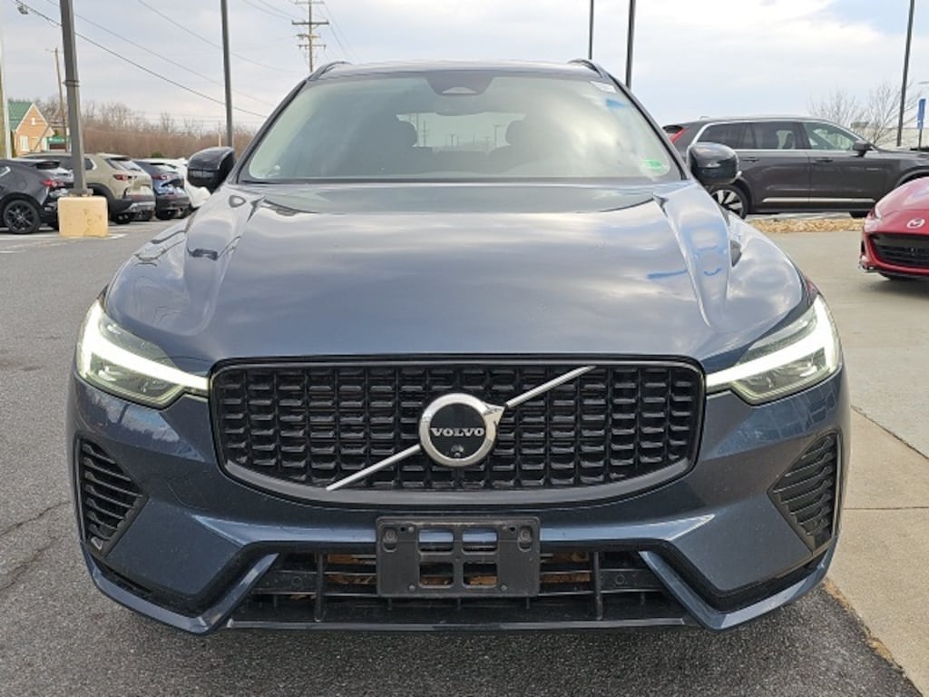 Certified 2025 Volvo XC60 plug-in hybrid T8 Plus SUV