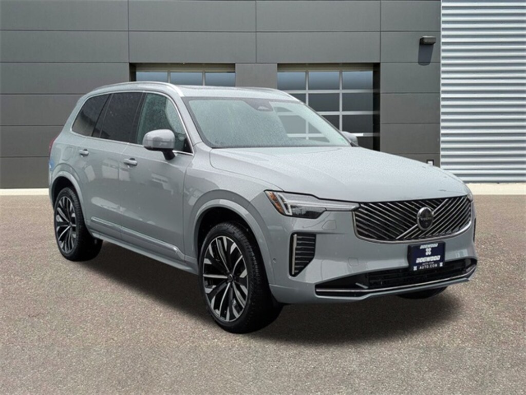 New 2026 Volvo XC90 B6 Plus 7-Seater SUV