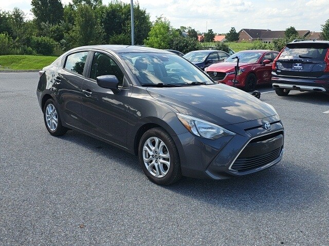 2017 Toyota Yaris iA