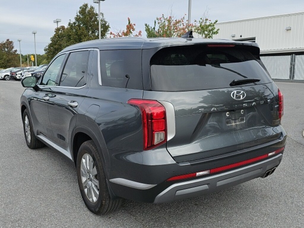 Used 2023 Hyundai Palisade SEL SUV