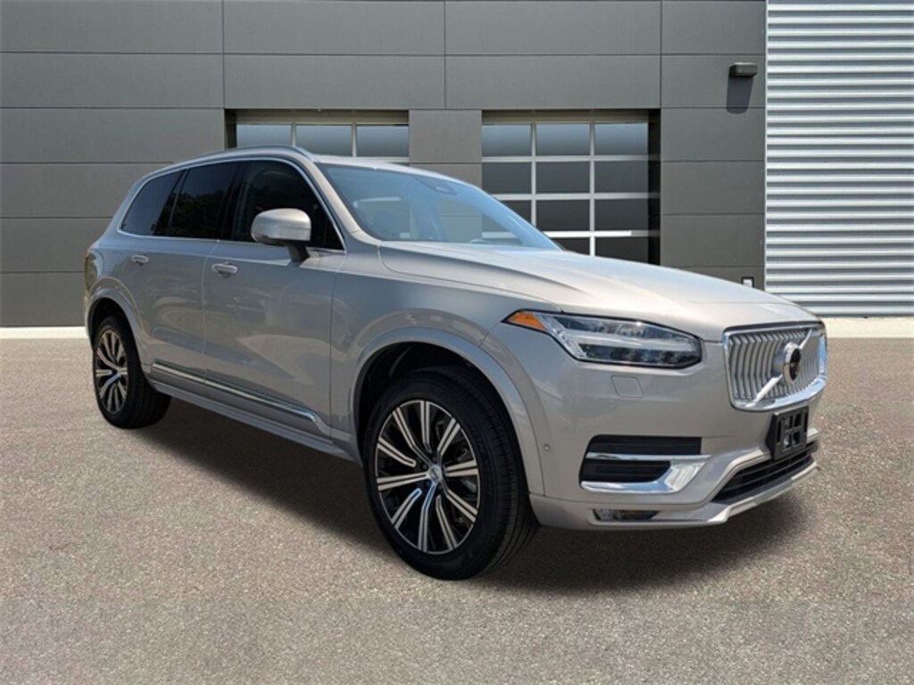 New 2025 Volvo XC90 B6 Plus 7-Seater SUV
