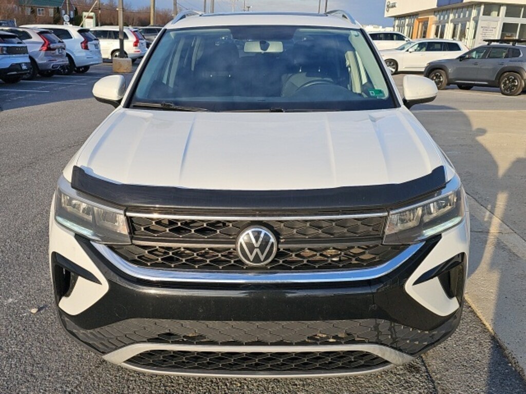 Used 2022 Volkswagen Taos 1.5T SE SUV