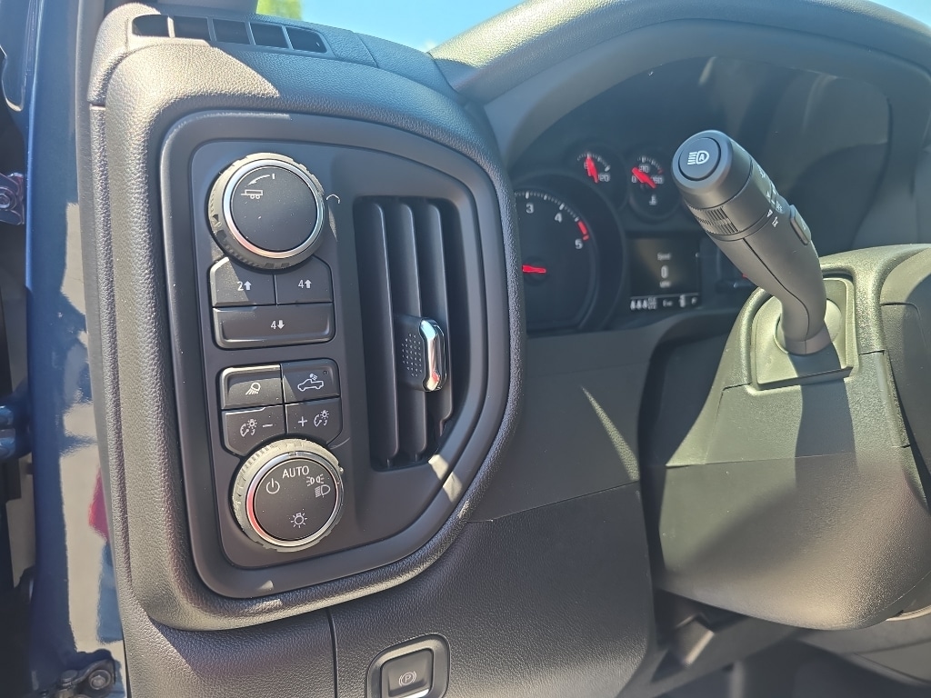 2026 Chevrolet Silverado 2500 HD Custom - Photo 25