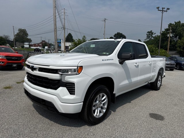2026 Chevrolet Silverado 1500 RST photo 2