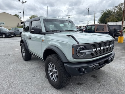 2023 Ford Bronco Base SUV