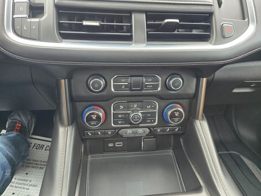 2021 Chevrolet Suburban High Country - Photo 32
