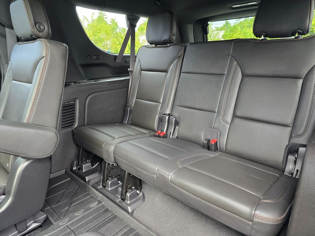 2021 Chevrolet Suburban High Country - Photo 15