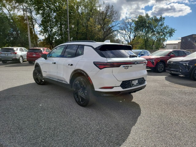 2025 Chevrolet Equinox EV 3RS photo 2