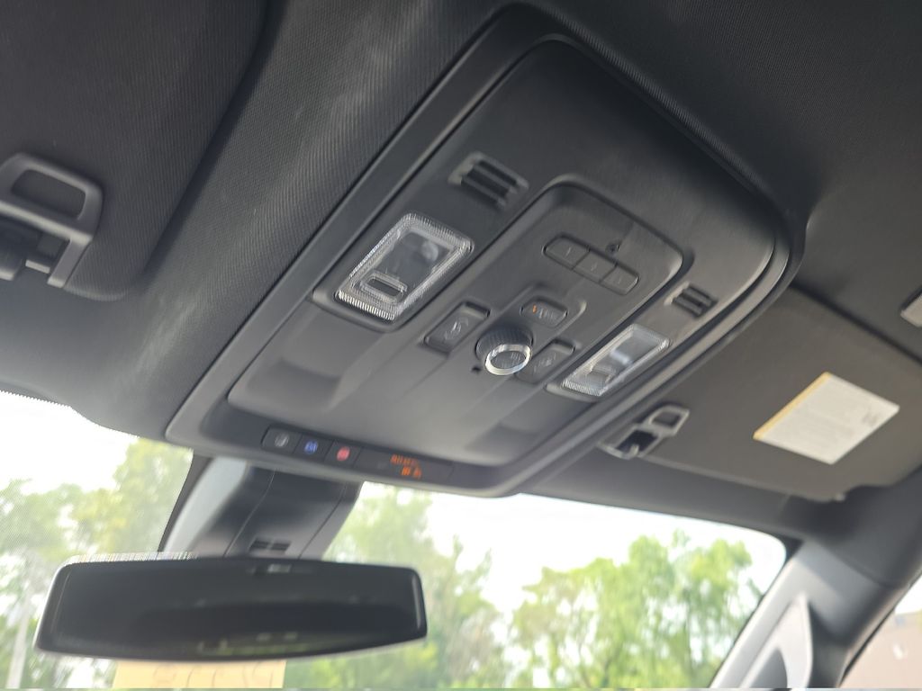 2022 Chevrolet Tahoe RST - Photo 34