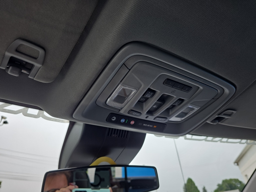 2023 Chevrolet Silverado 1500 RST - Photo 30