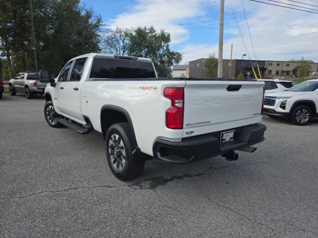 Used 2021 Chevrolet Silverado 2500 HD Custom Truck Crew Cab