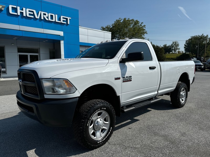 Used 2018 RAM Ram 2500 Pickup Tradesman with VIN 3C6MR5AJ8JG377725 for sale in Paradise, PA