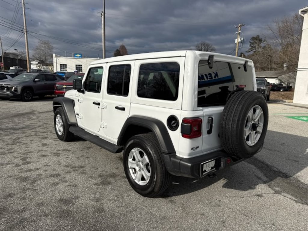 Used 2022 Jeep Wrangler Unlimited Sport S SUV