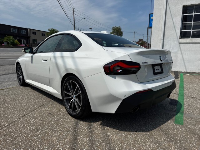 2024 Bmw 230i xDrive photo 3
