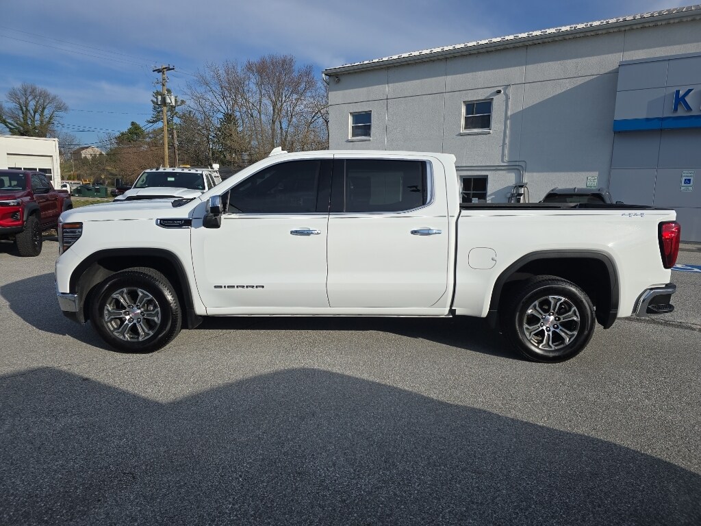 2024 GMC Sierra 1500 SLT - Photo 8