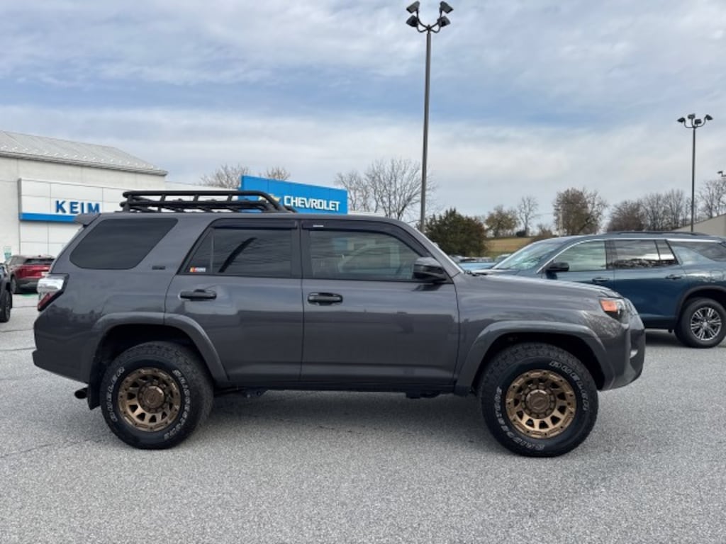 Used 2021 Toyota 4Runner SR5 SUV