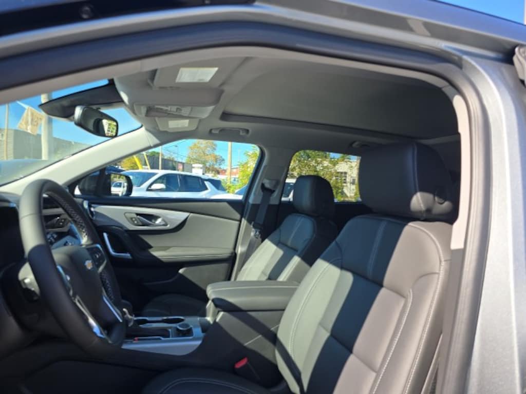 New 2025 Chevrolet Blazer 3LT SUV