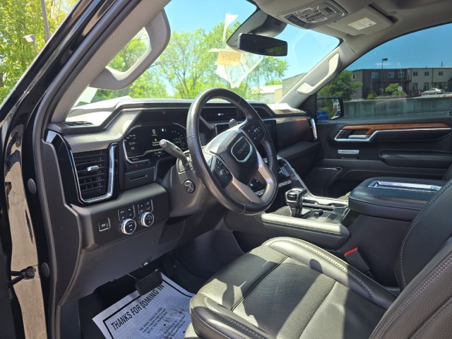 Used 2022 GMC Sierra 1500 Denali Denali with VIN 3GTUUGED7NG666947 for sale in Paradise, PA