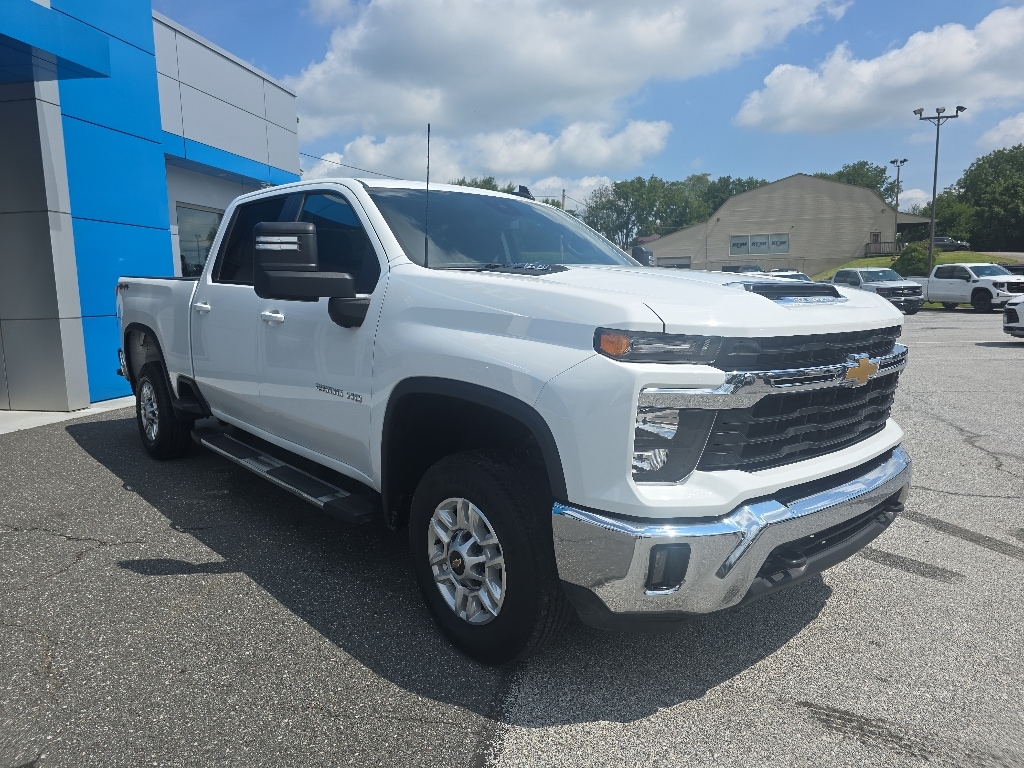 Used 2025 Chevrolet Silverado 2500 HD LT Truck Crew Cab