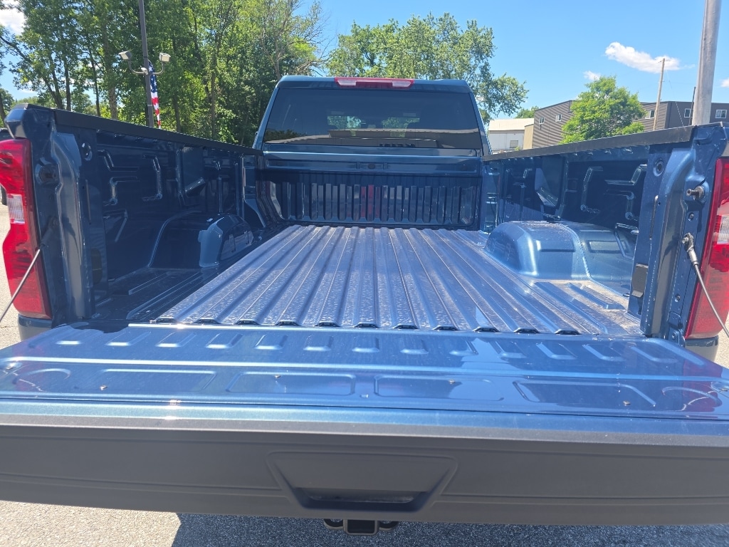 2026 Chevrolet Silverado 2500 HD Custom - Photo 14