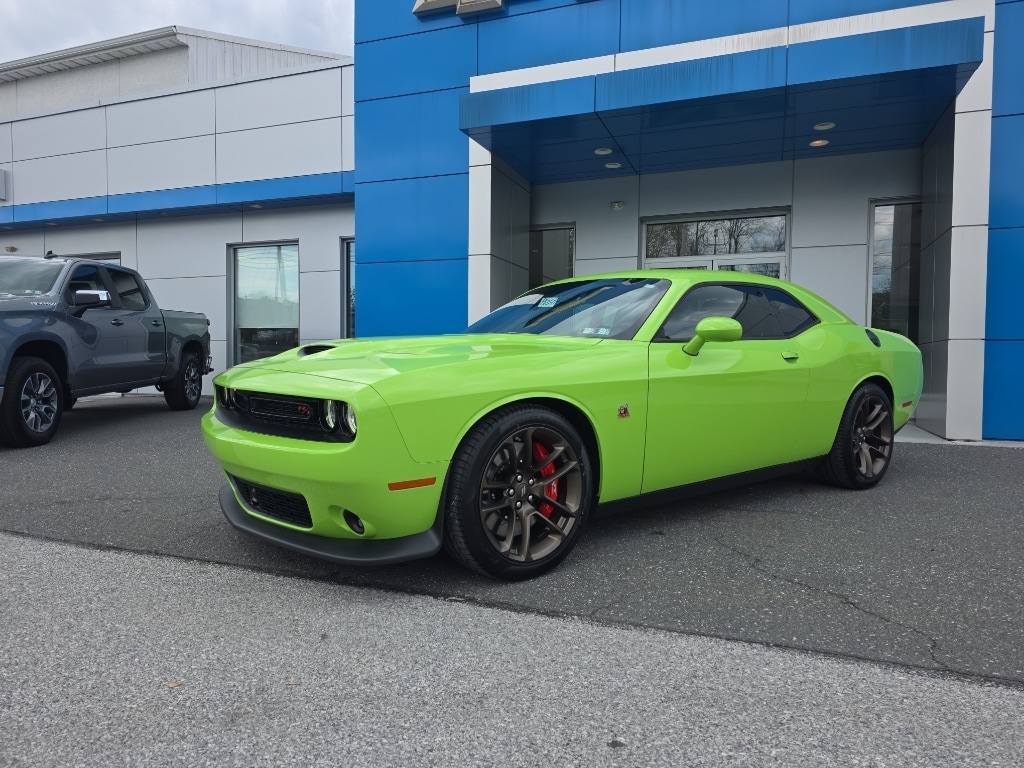 2023 Dodge Challenger R/T Scat Pack's photo