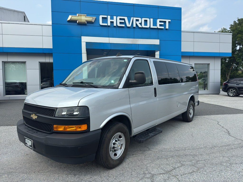  Chevrolet Express Passenger 3500