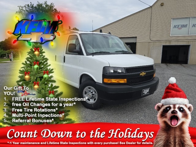 2025 Chevrolet Express Cargo Work Van's photo