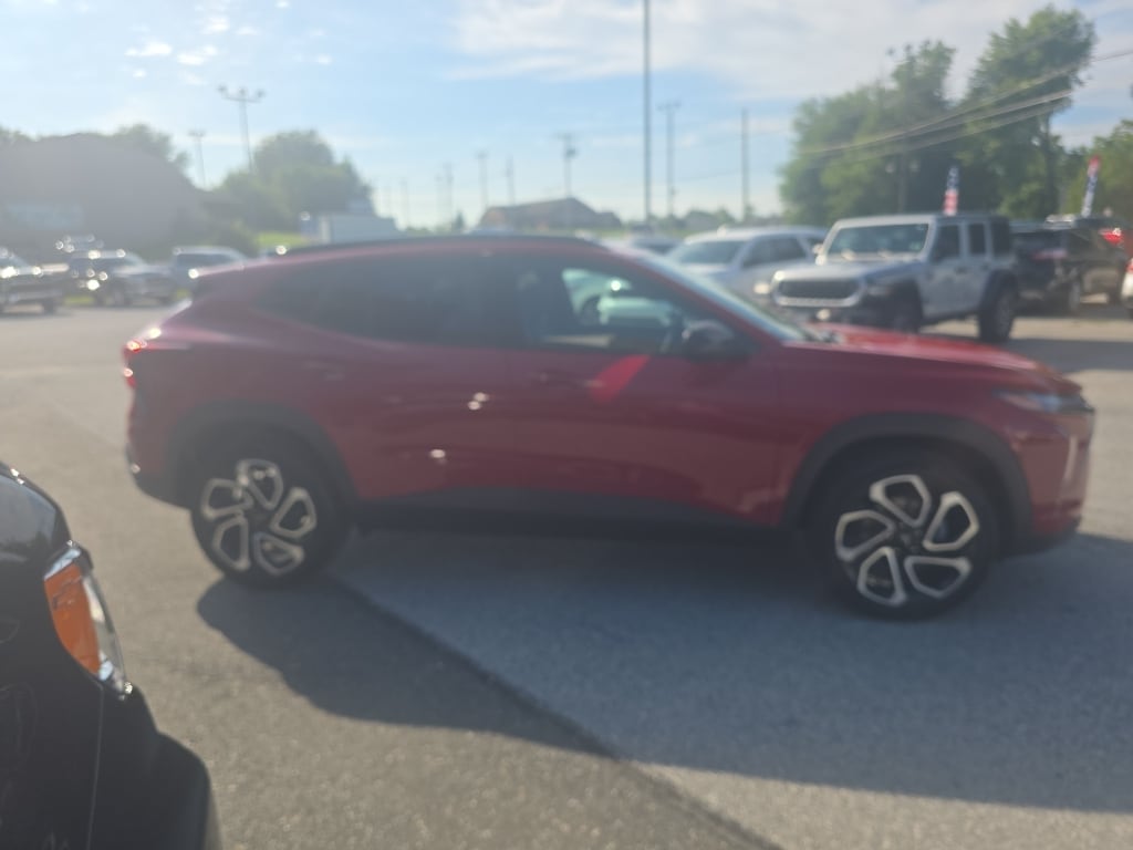 New 2026 Chevrolet Trax 2RS SUV