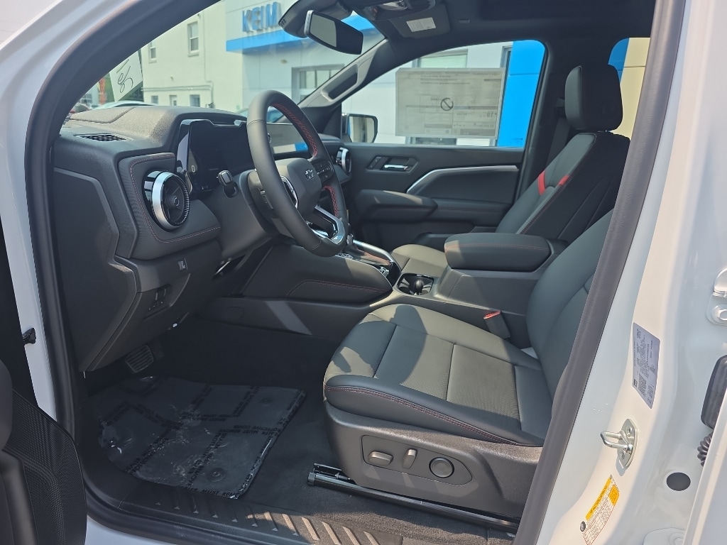 2026 Chevrolet Colorado Z71 - Photo 11