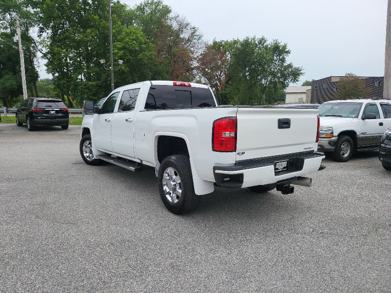 Used 2019 GMC Sierra 3500 Denali HD Denali with VIN 1GT42WEY0KF245927 for sale in Paradise, PA