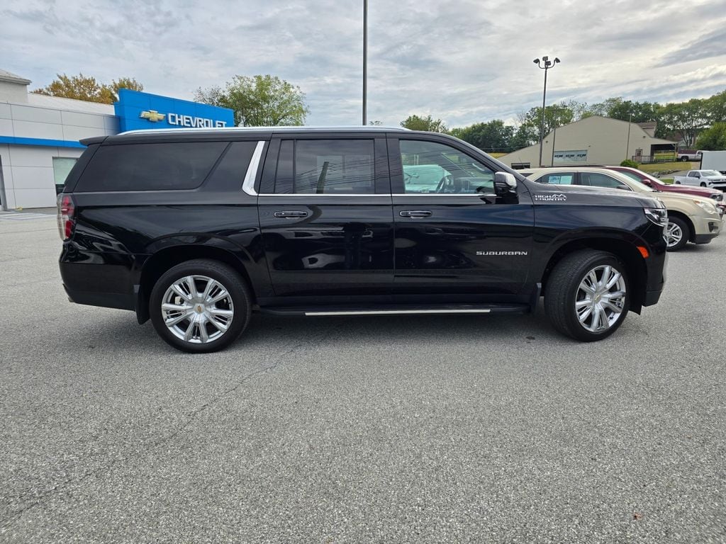 2021 Chevrolet Suburban High Country - Photo 10