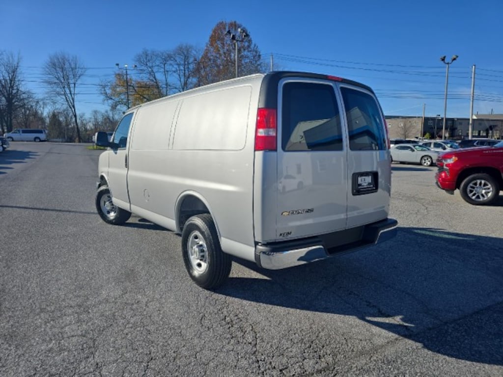 New 2025 Chevrolet Express Cargo 3500 WT Van