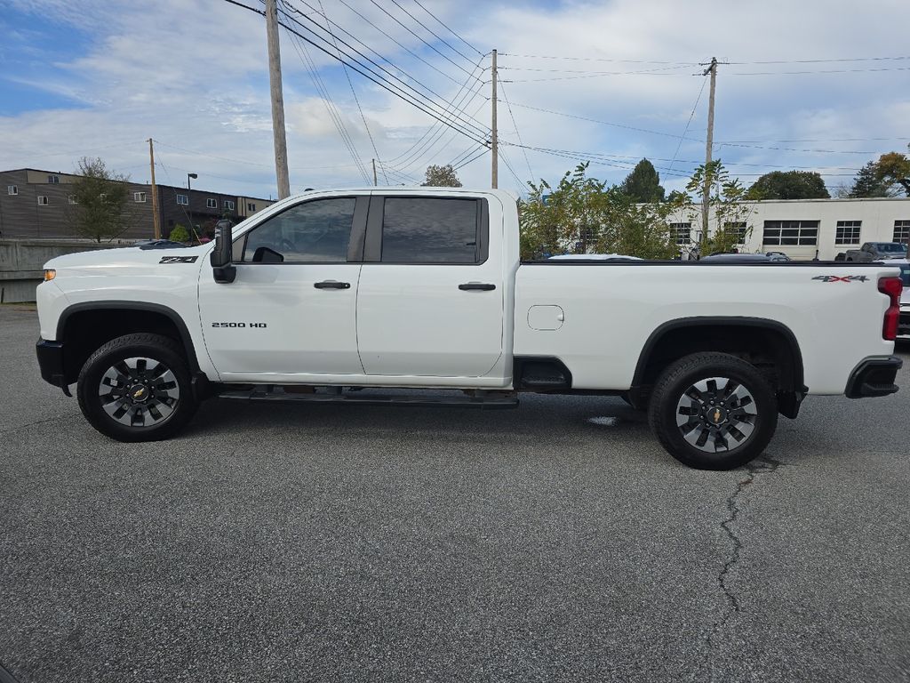 2021 Chevrolet Silverado 2500HD Custom - Photo 9