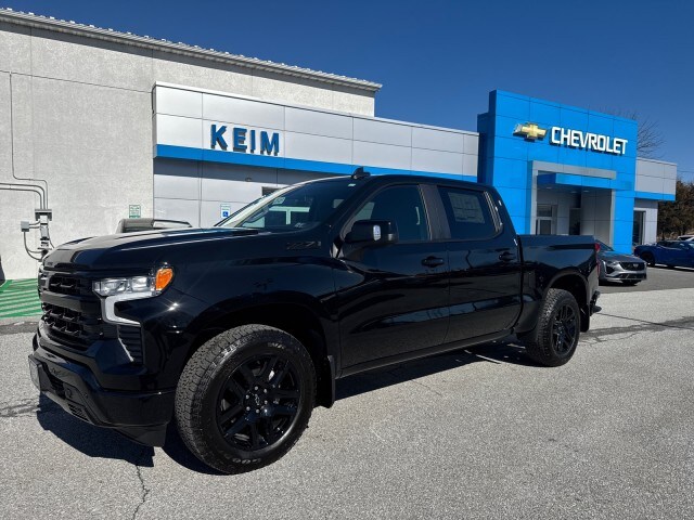 2025 Chevrolet Silverado 1500 RST photo 2