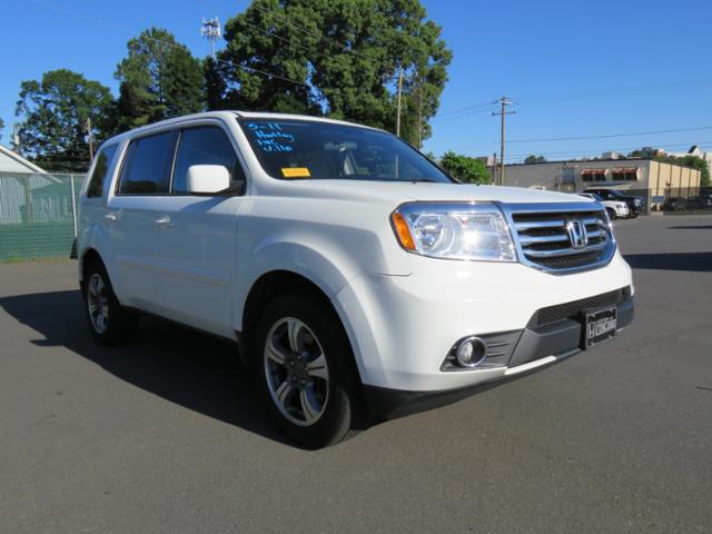 Used 2015 Honda Pilot SE with VIN 5FNYF3H31FB027820 for sale in Belmont, NC