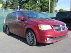 2014 Dodge Grand Caravan SXT Van