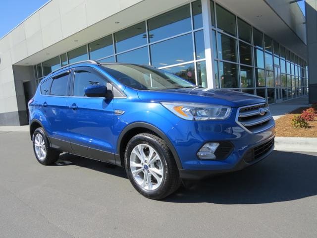 Used 2017 Ford Escape SE with VIN 1FMCU0GD5HUD48550 for sale in Belmont, NC