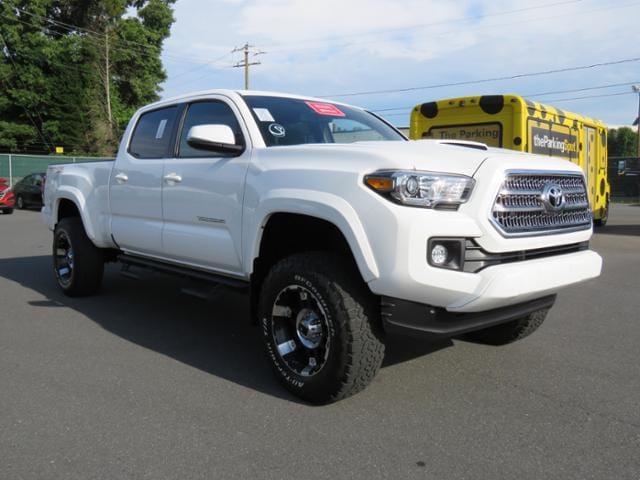 Used 2016 Toyota Tacoma TRD Sport with VIN 5TFDZ5BN6GX009168 for sale in Belmont, NC