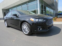 2016 Ford Fusion SE Sedan