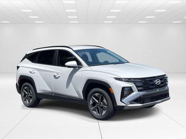 New 2026 Hyundai Tucson SEL AWD SUV near Belmont