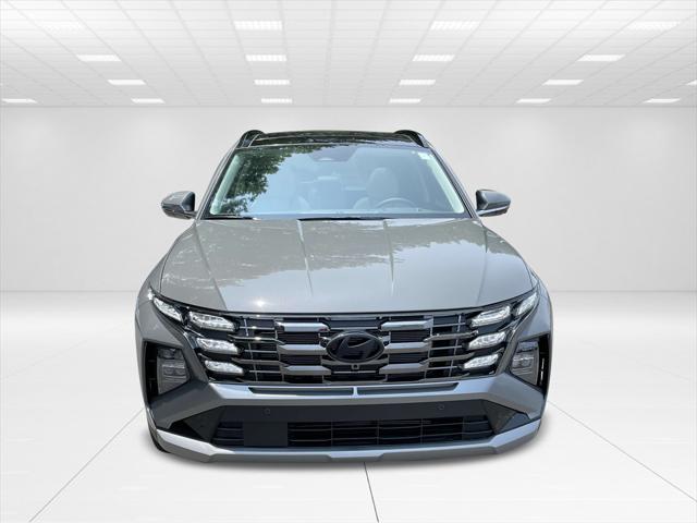 2025 Hyundai Tucson Limited photo 3