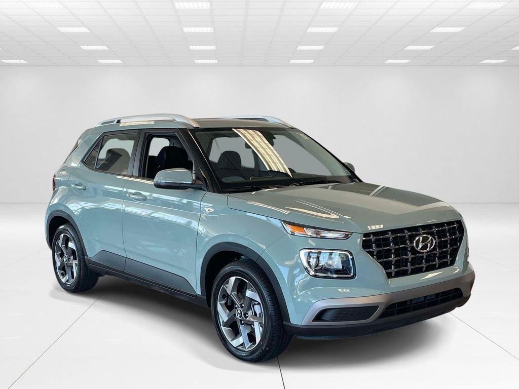 New 2026 Hyundai Venue SEL SUV