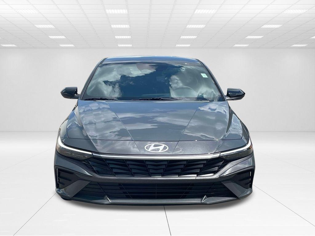 New 2025 Hyundai Elantra SEL Sport Sedan