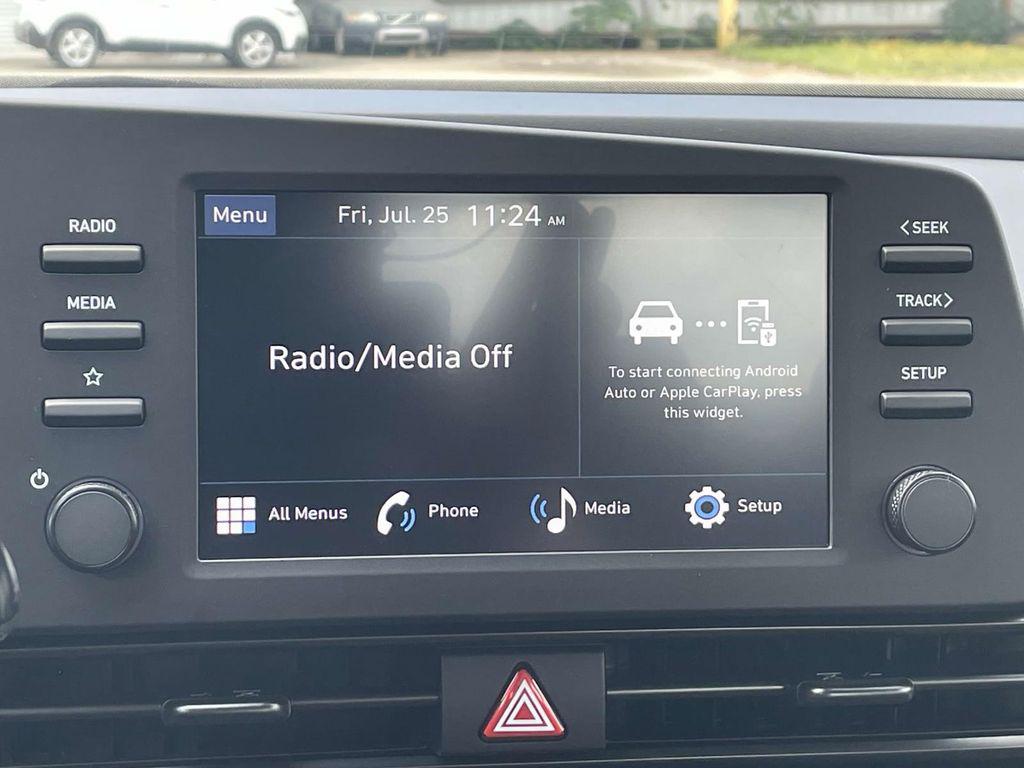 2025 Hyundai Elantra SEL - Photo 21