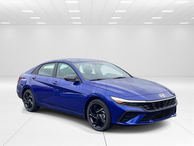 New 2026 Hyundai Elantra SEL Sport Sedan near Belmont